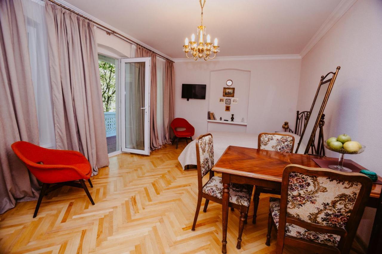 Chilling View Apartment Tbilisi Eksteriør billede